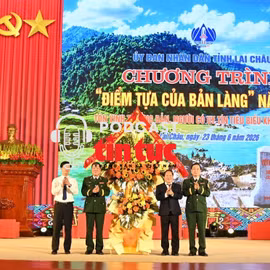 Tổ chức thực hiện chính sách cho người có uy tín