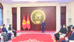 Tự hào về những trang sử vẻ vang của Đảng